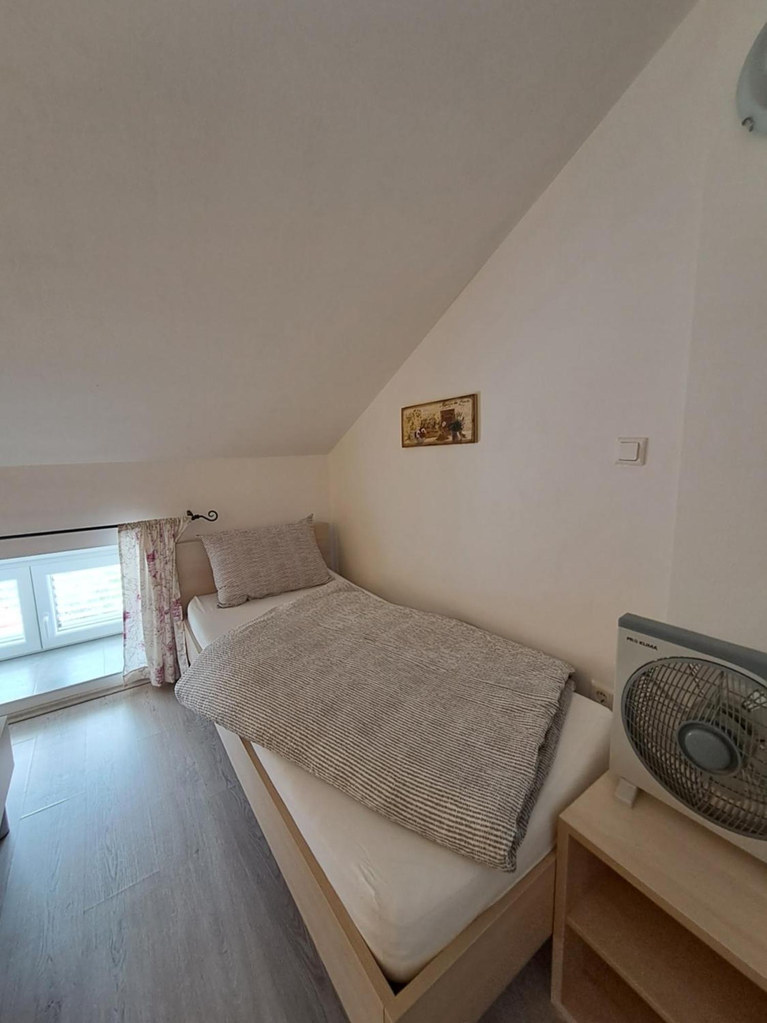 Greta Apartment Връбник Екстериор снимка